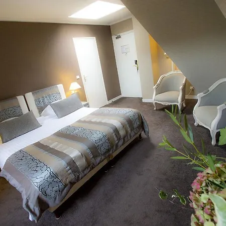 Hotel Augeval De Charme &