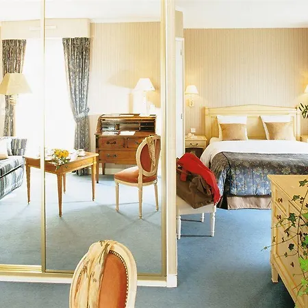 Augeval De Charme & Hotel Deauville