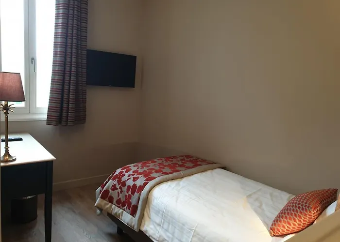 Hotel Augeval De Charme &