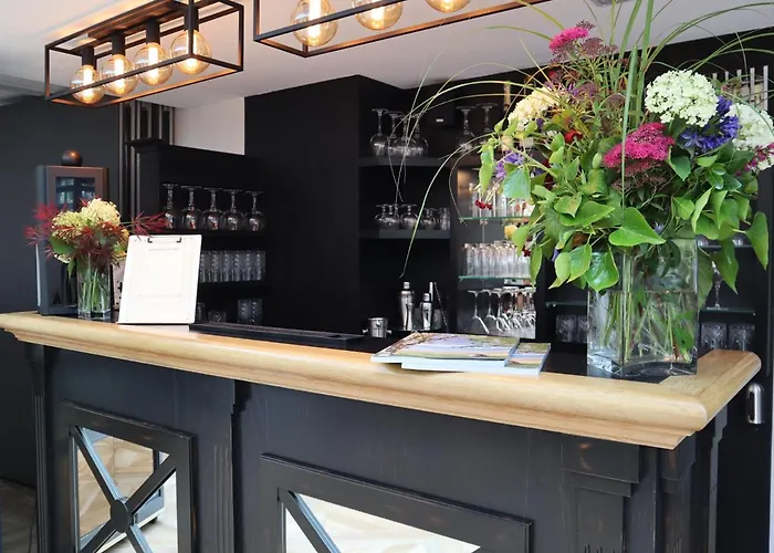 Augeval De Charme & 3* Deauville