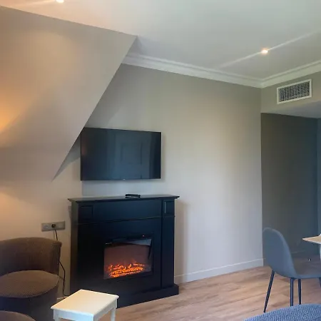 Отель Augeval De Charme & Довиль