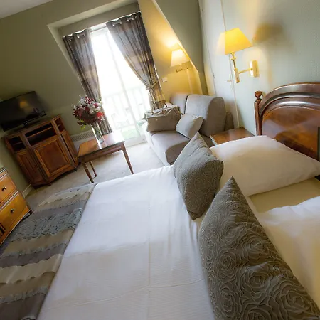 Augeval De Charme & 3* Deauville