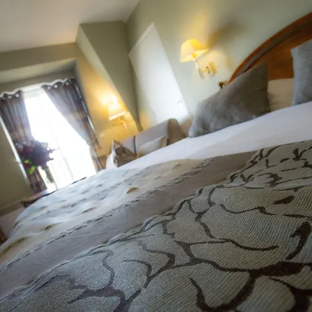 Hotell Augeval De Charme &