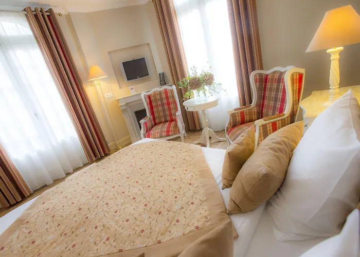 Augeval De Charme & Hotell Deauville