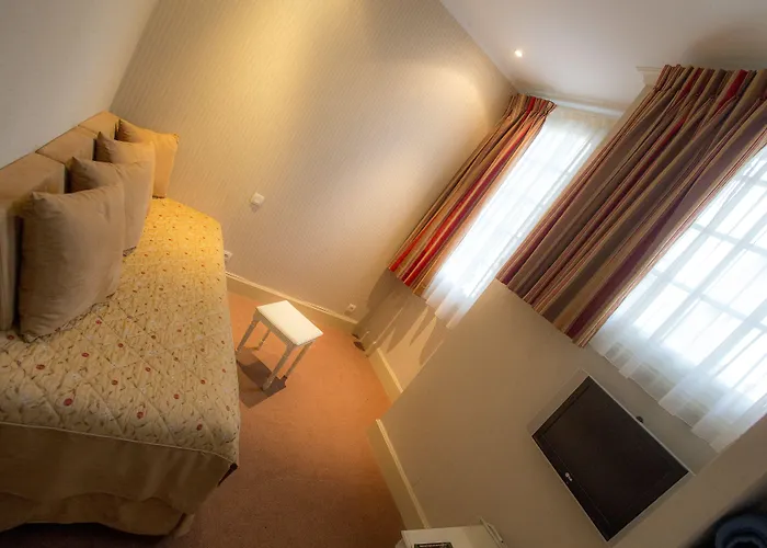 Augeval De Charme & Hotell