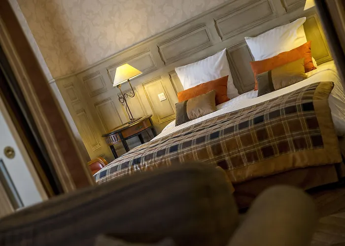 Hotell Augeval De Charme & 3*